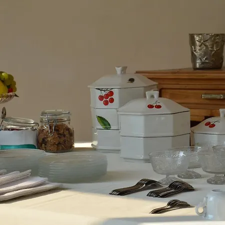 לינה וארוחת בוקר Montanari Rosati *