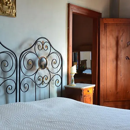 Montanari Rosati לינה וארוחת בוקר